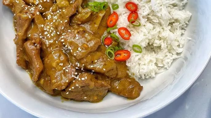 Beef w/ Satay Sauce Rice / Riz bœuf sauce satay