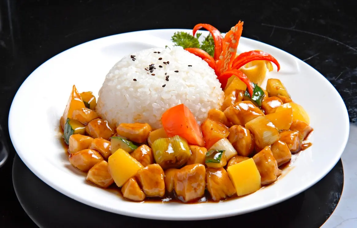 Kung Pow Chicken Rice / Riz poulet Kung Pao